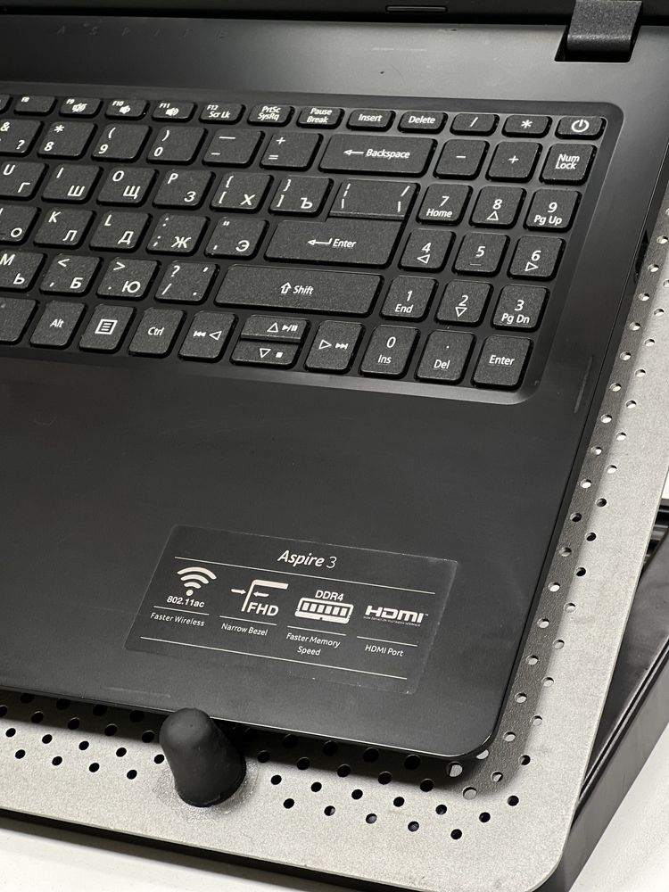 Acer Aspire 3 | Core i3-1005G1 | ОЗУ 8Gb | SSD 256Gb