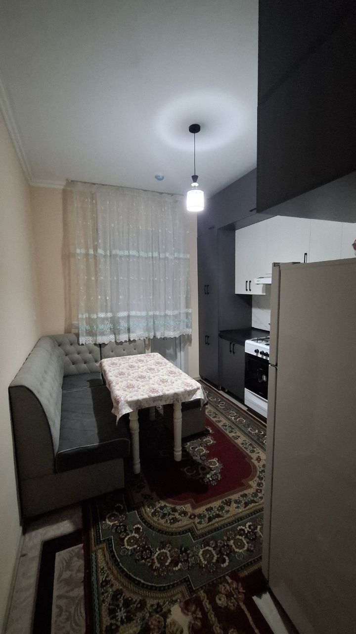 Сергеледа 3хона 76м²сотаман..мебил техника б.н.60500уе.