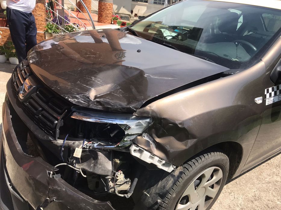 Vopsitorie , Tinichigerie Auto , Polish auto etc