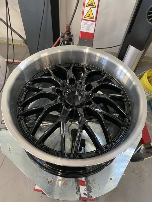 Reconditionare jante auto, vopsit jante auto, indreptat jante,