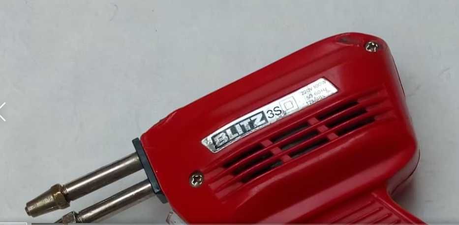 Pistol de lipit vechi, Blitz 3S