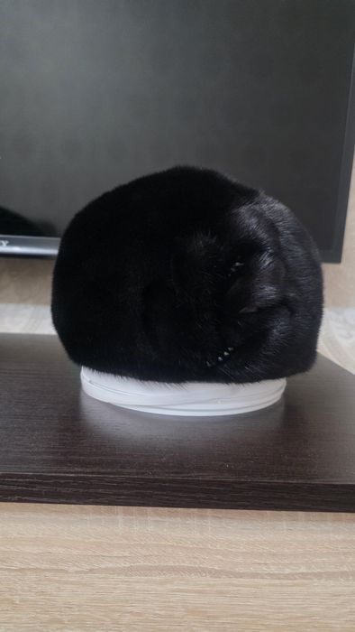 Продаю новую женскую норковую шапку