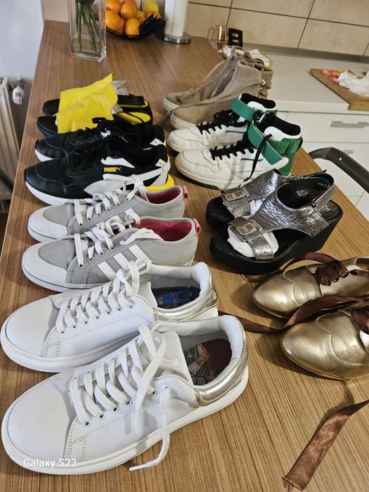 Pantofi marimea 37.38 .: 50 lei