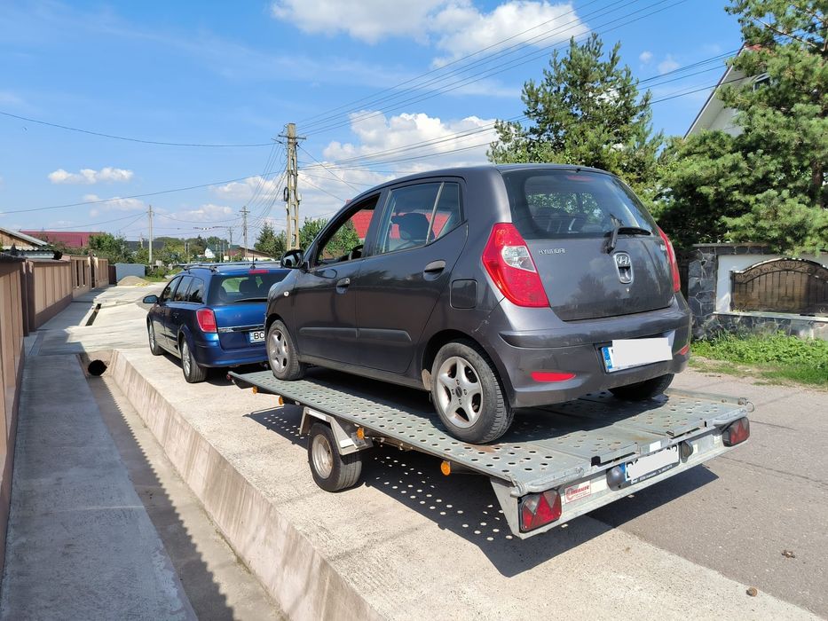 Tractari auto platforma masini mici si medii transport marfă materiale