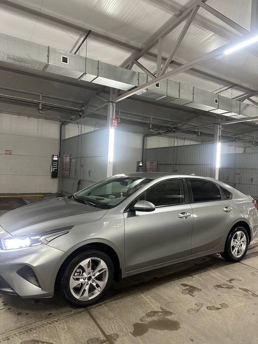 Продам Авто отличное состояние возможно обмен с вашей доплатой цена