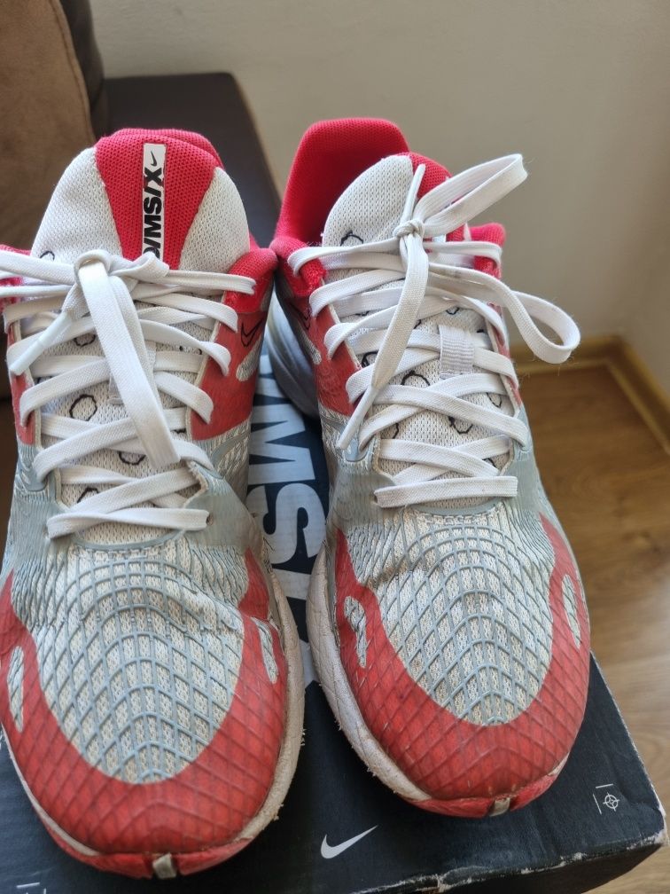 Маратонки Nike  GHOSWIFT
