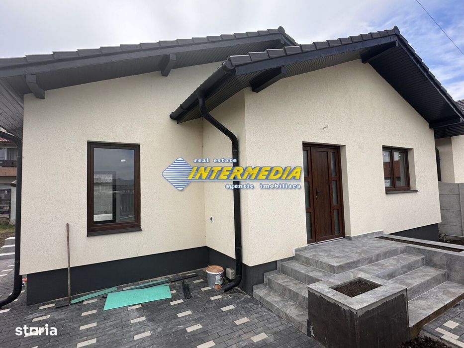 OKAZIE ! Casa Noua de vanzare pe un nivel cu 3 camere in Alba Iulia cu