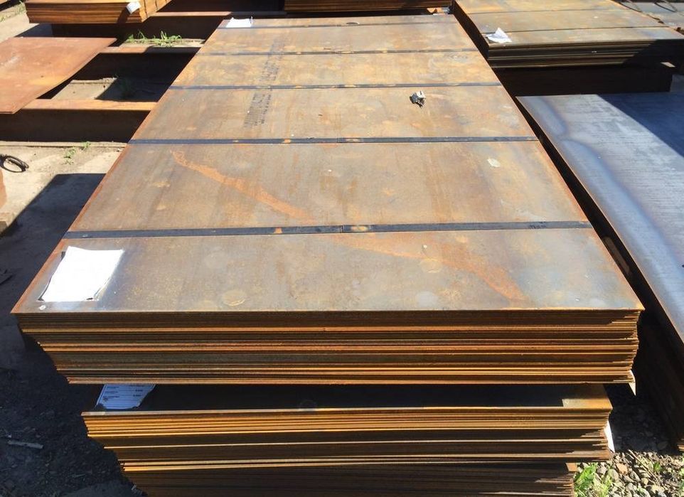 Лист стальной 3-50мм.