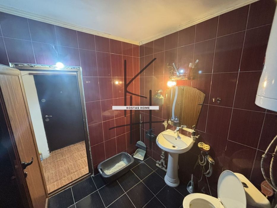 Продава се Двустаен апартамент в Варна, Аспарухово - 72 кв.м за 1931 €/кв.м - Снимка #5