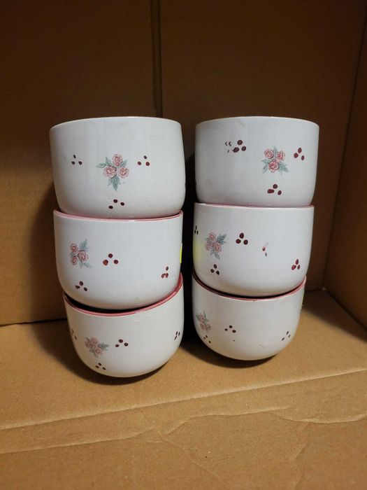 Set de cănuțe fără toartă din ceramica