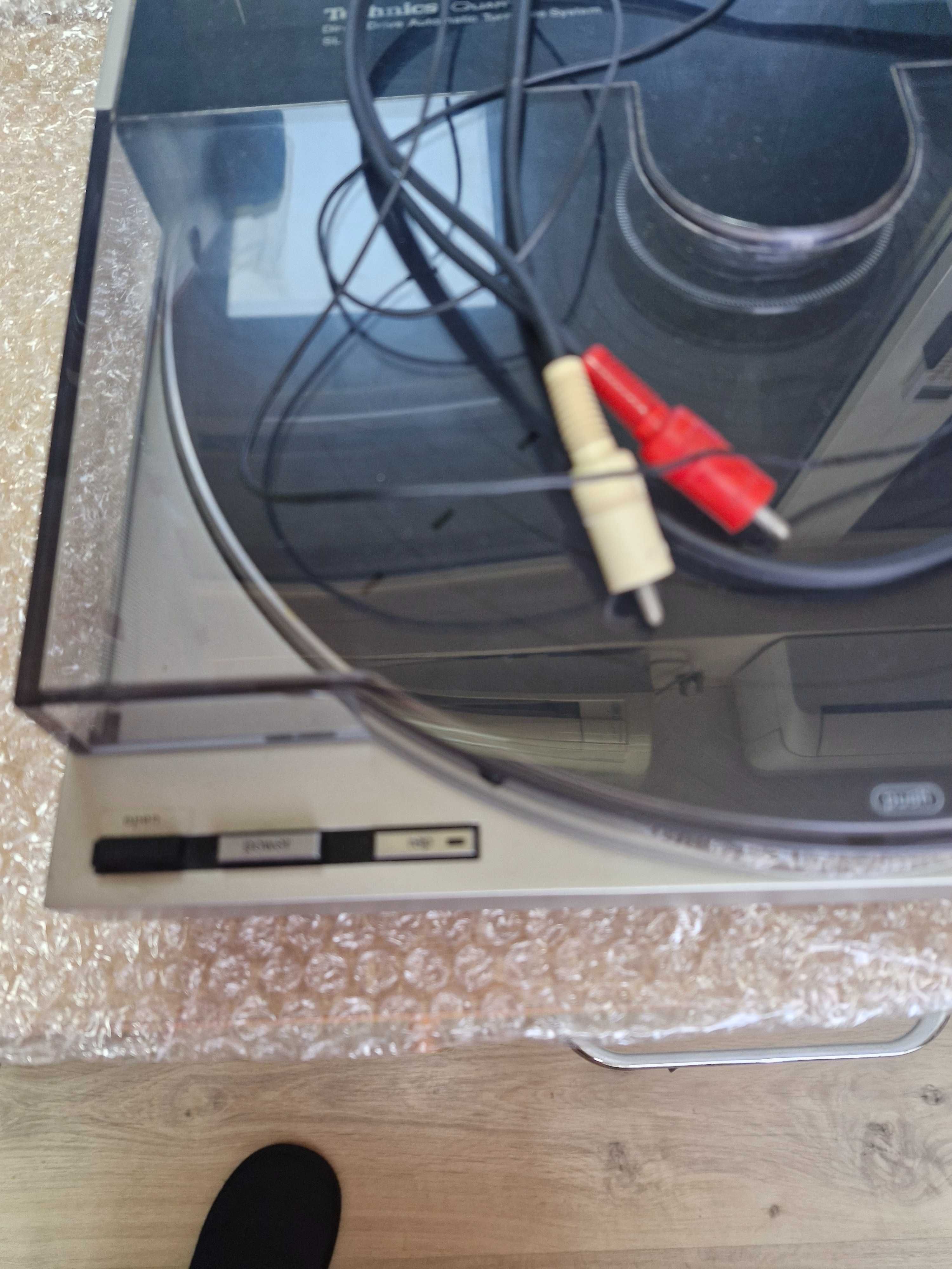Technics SL-7 Turntable
