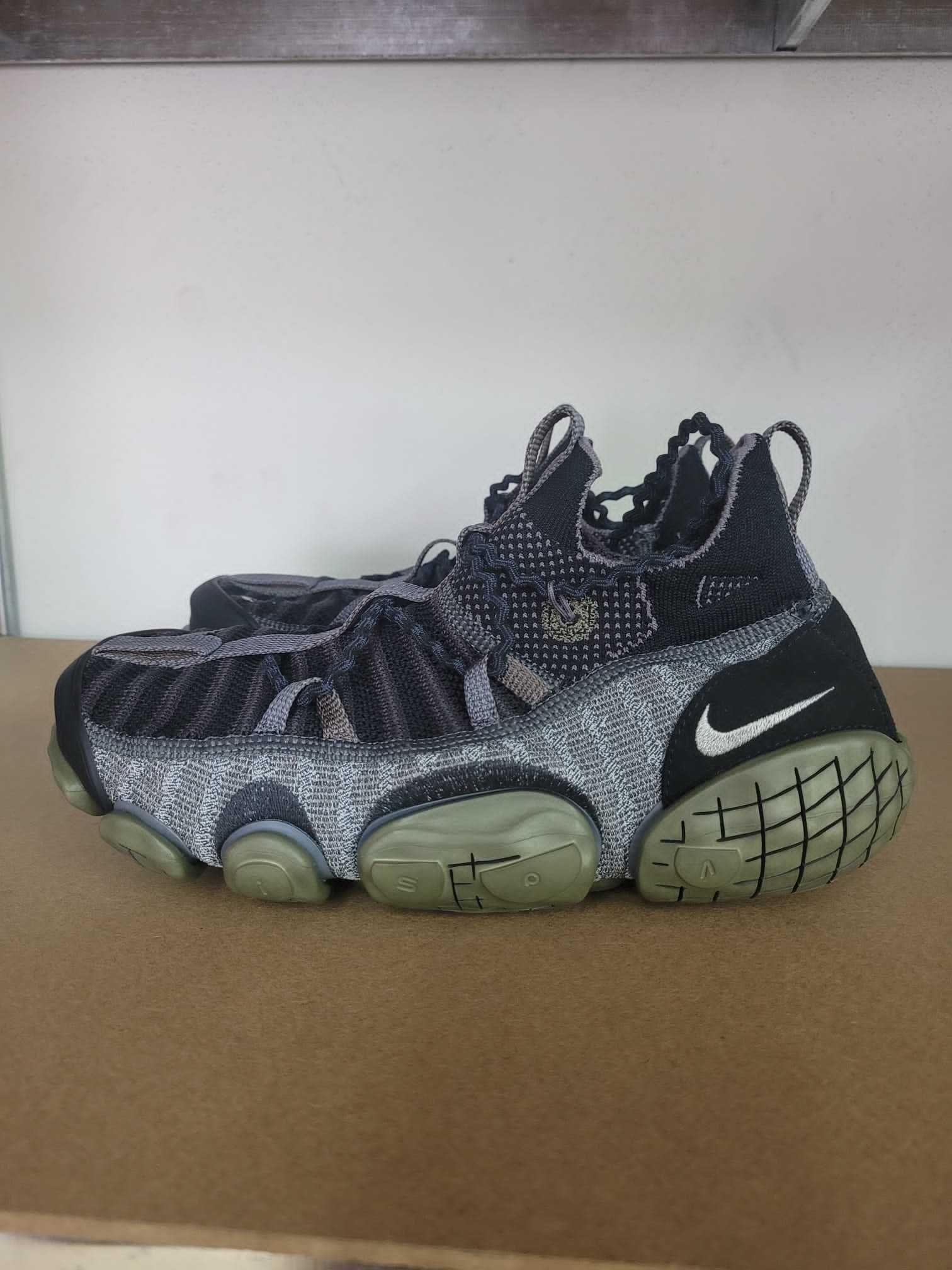 Nike Ispa Link . Nr 40. Noi