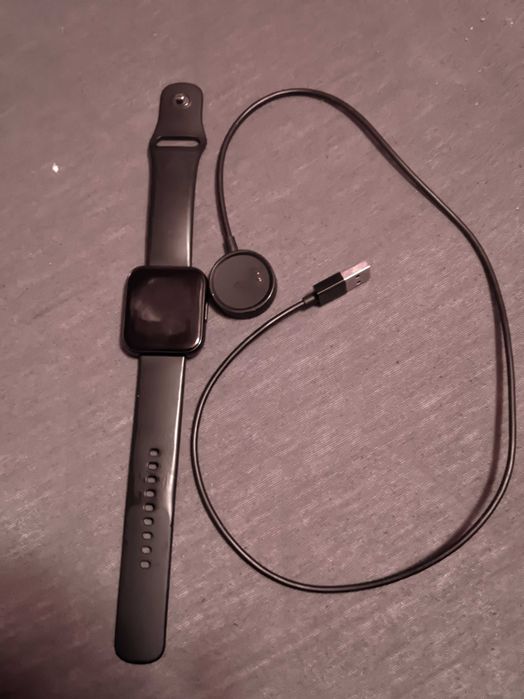 Часовник realme watch