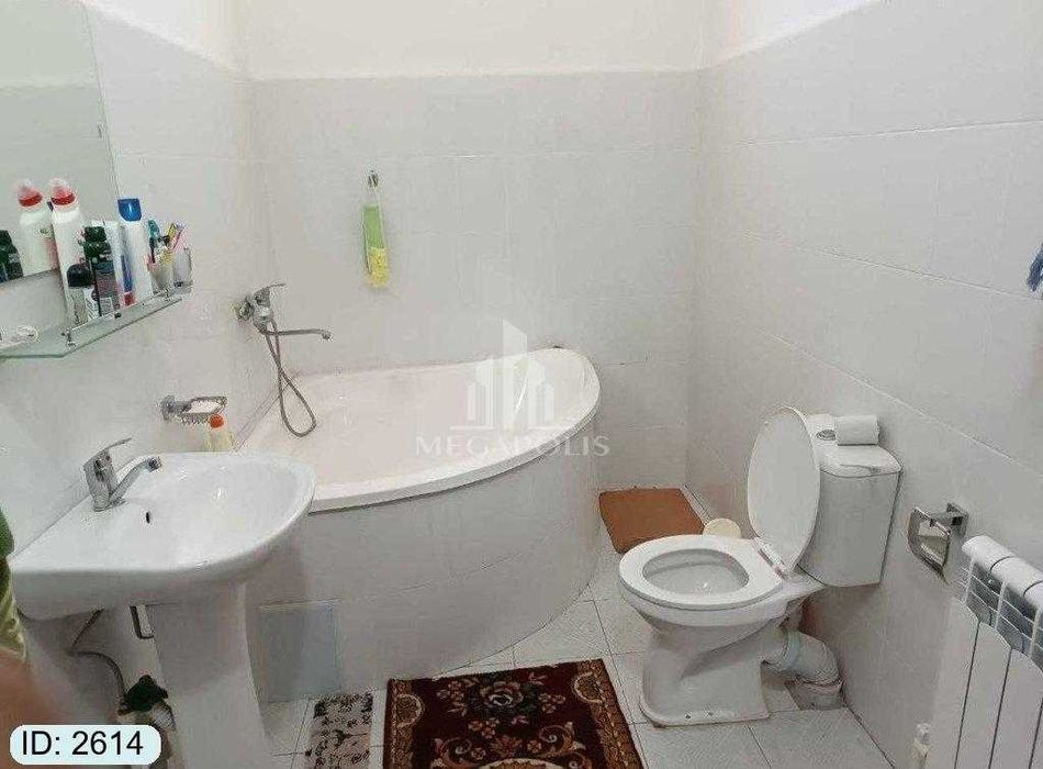 Geofizika tarafda 4 xonali tayyor kvartira sotiladi №2614