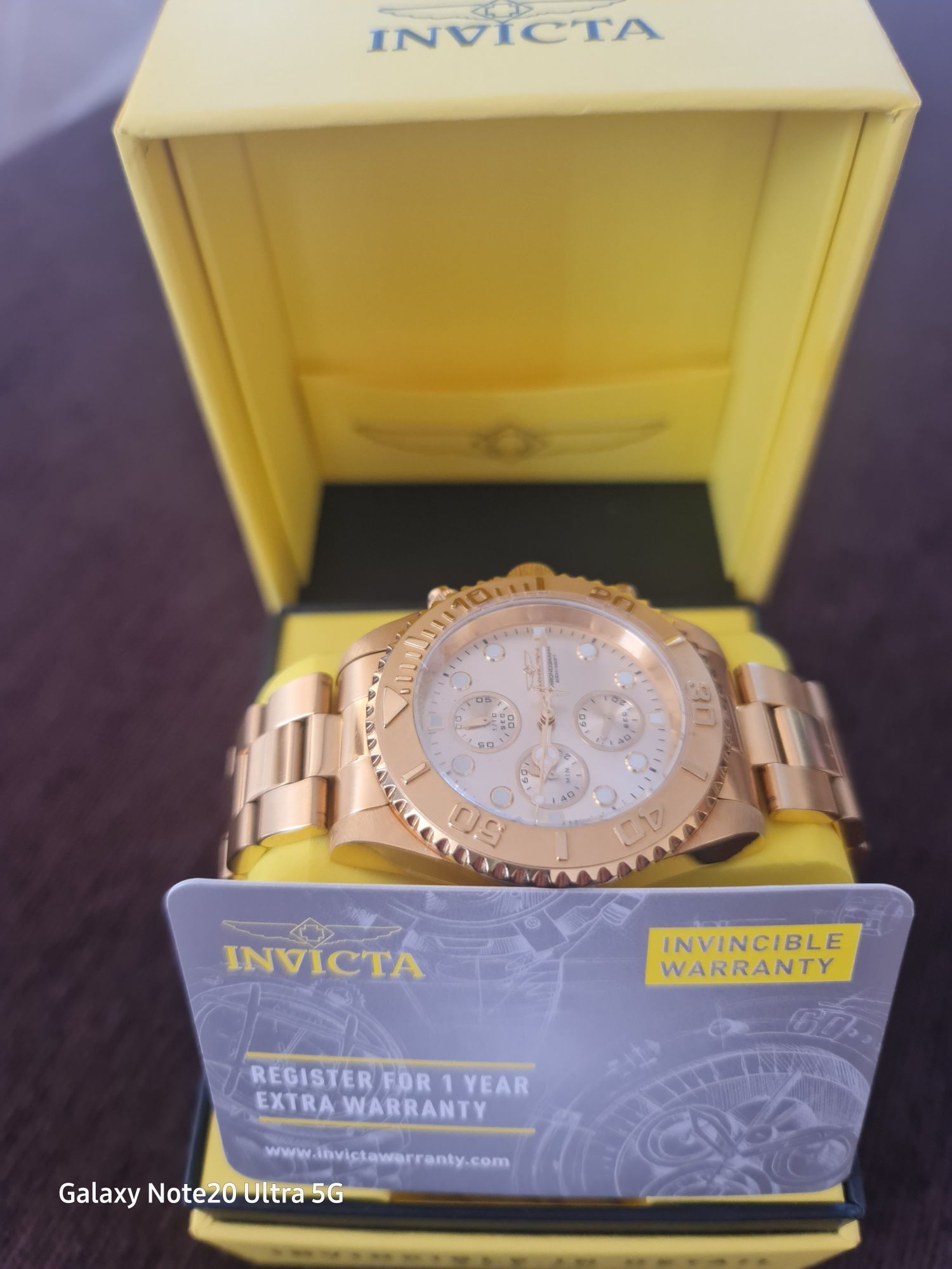 Ceas Invicta pro drive gold