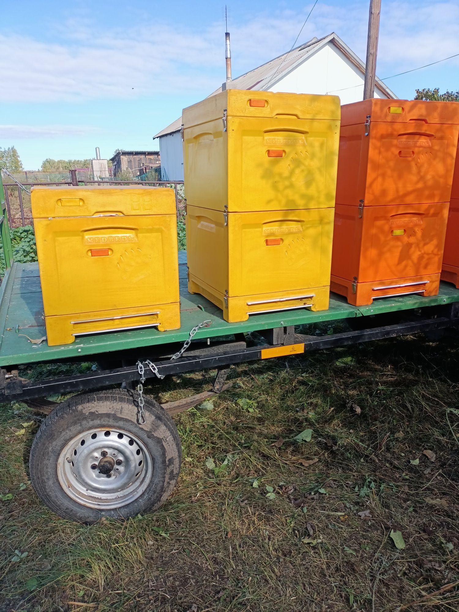 Продам улья и все для начинаюших пчеловодов