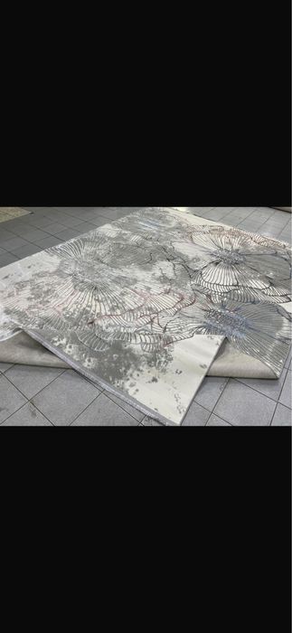 Ковер 2,5:5 состояние новое