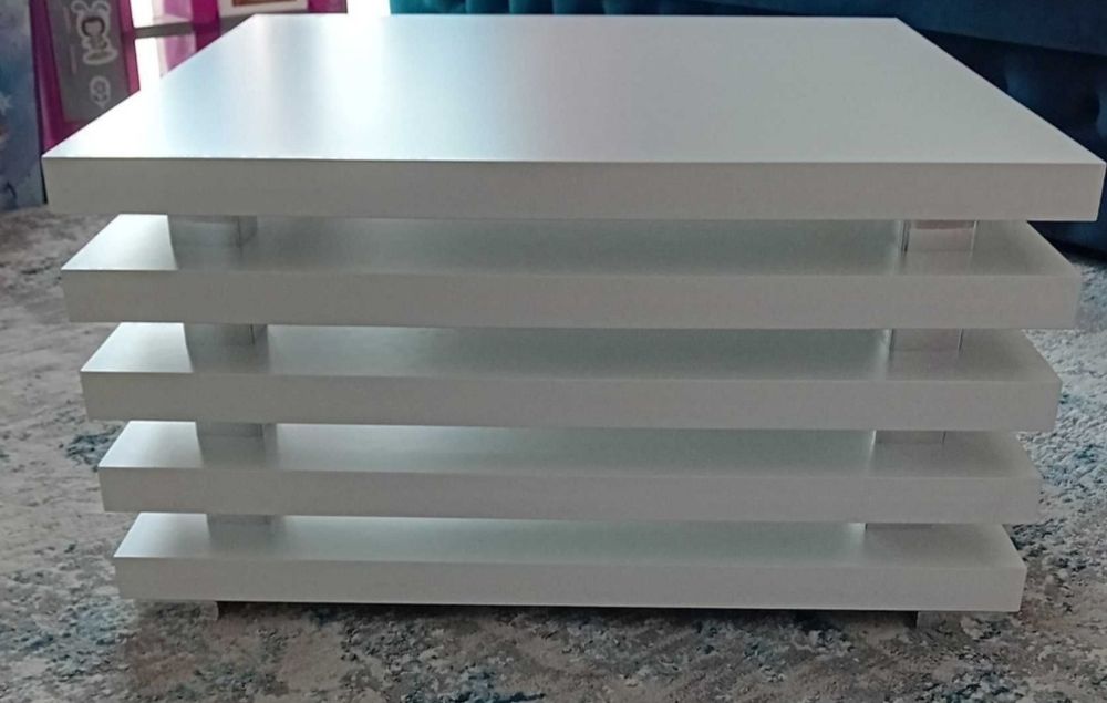 Vând măsuța living