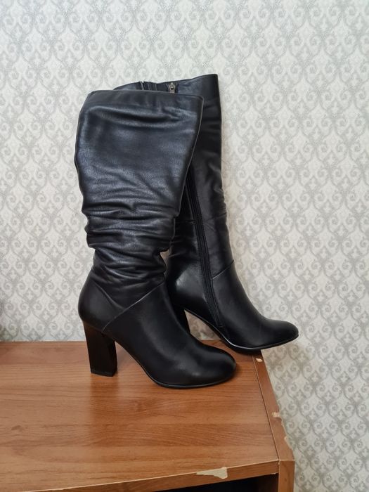 Сапоги женские кожанные