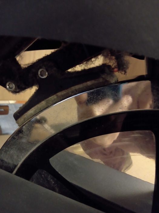 СПИН байк Tomahawk и лежанка за горна част гърди