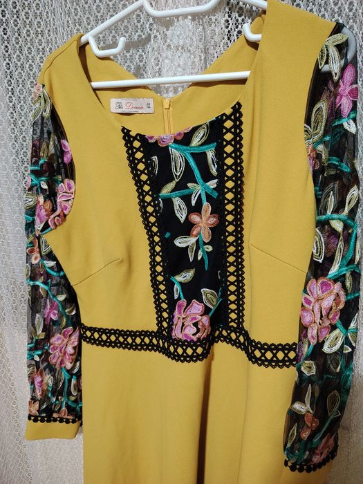 Rochie mustariumărimea 44