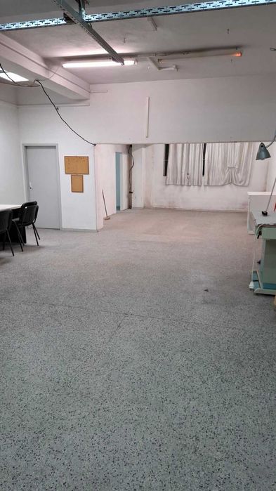 Дава под Наем Промишлено Помещение