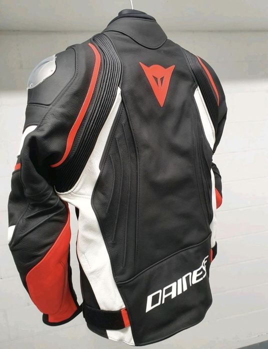 Geaca moto  Dainese racing avro 4-marime 50 M NOUA piele protectii