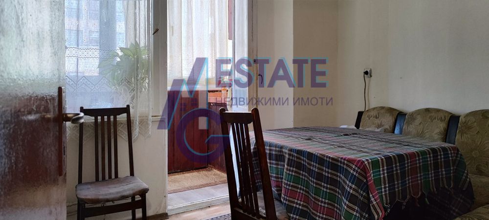 Продава се Тристаен апартамент в Бургас, Славейков - 73 кв.м за 1425 €/кв.м - Снимка #2
