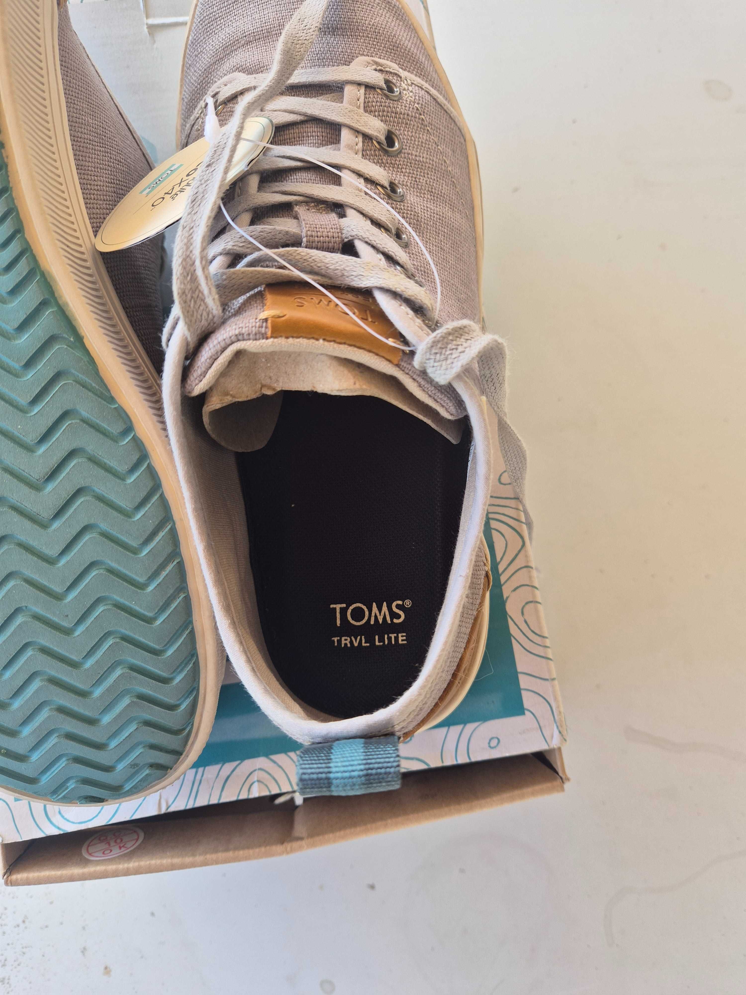 Продавам мъжки гуменки TOMS TRVL LITE, номер 41