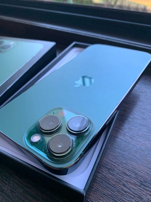 Smartphone iPhone 13 PRO Max 256 GB 5G Green in cutie ca NOU Poze !