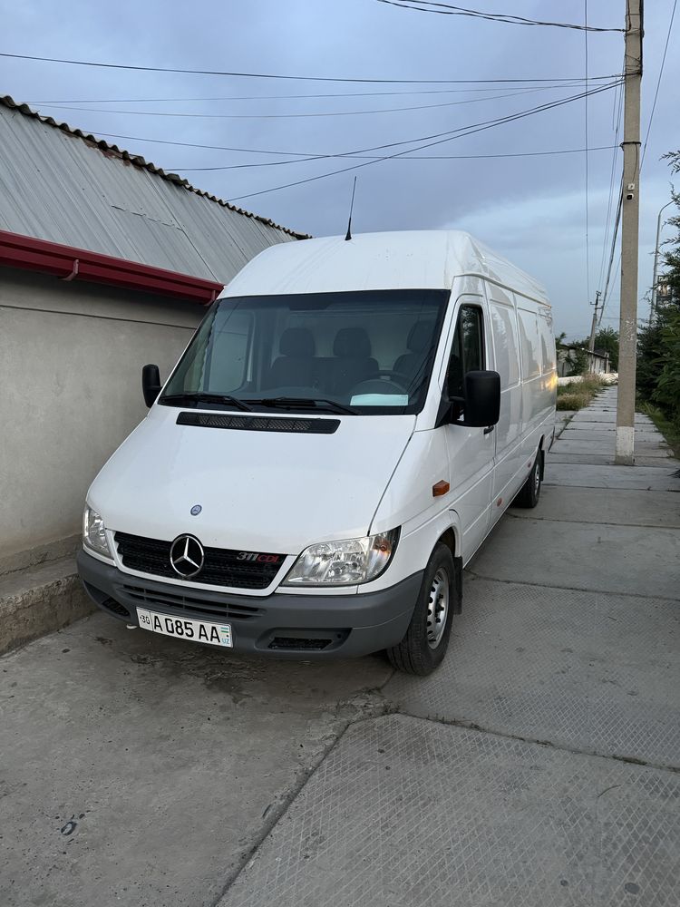 Mercedes Sprinter