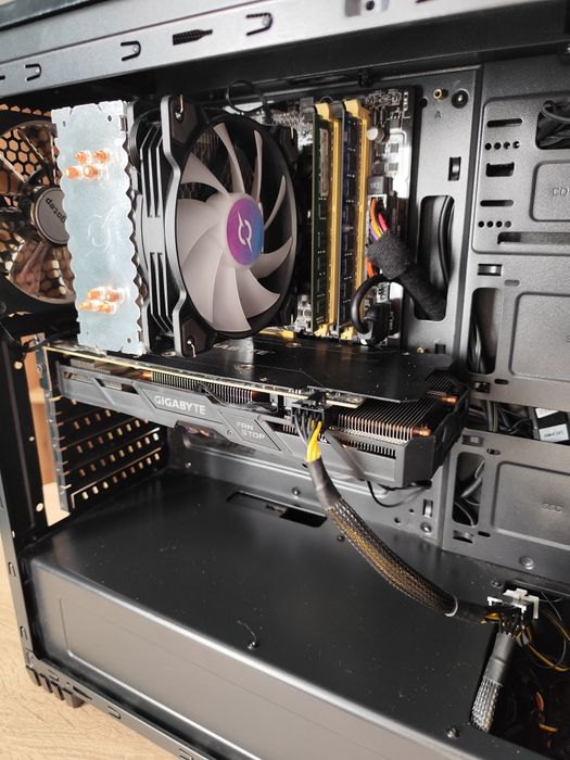 Unitate PC i5 + 1060