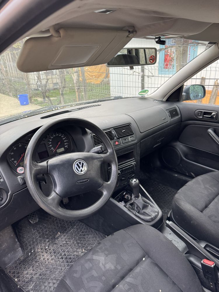 Volkswagen Golf 4 1.6 Benzina
