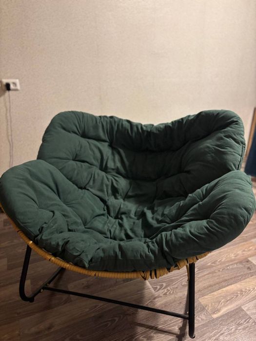 Продам кресло качалку