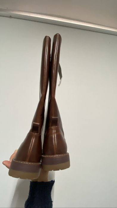 Ghete unisex mărimea 35