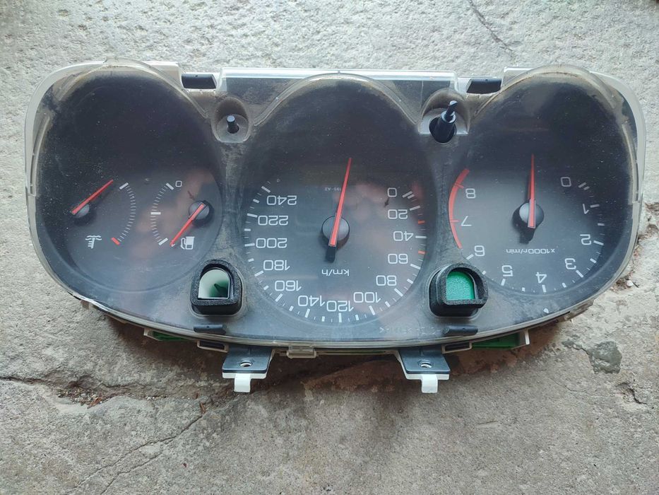 Километраж за Хонда Акорд 6-1.8