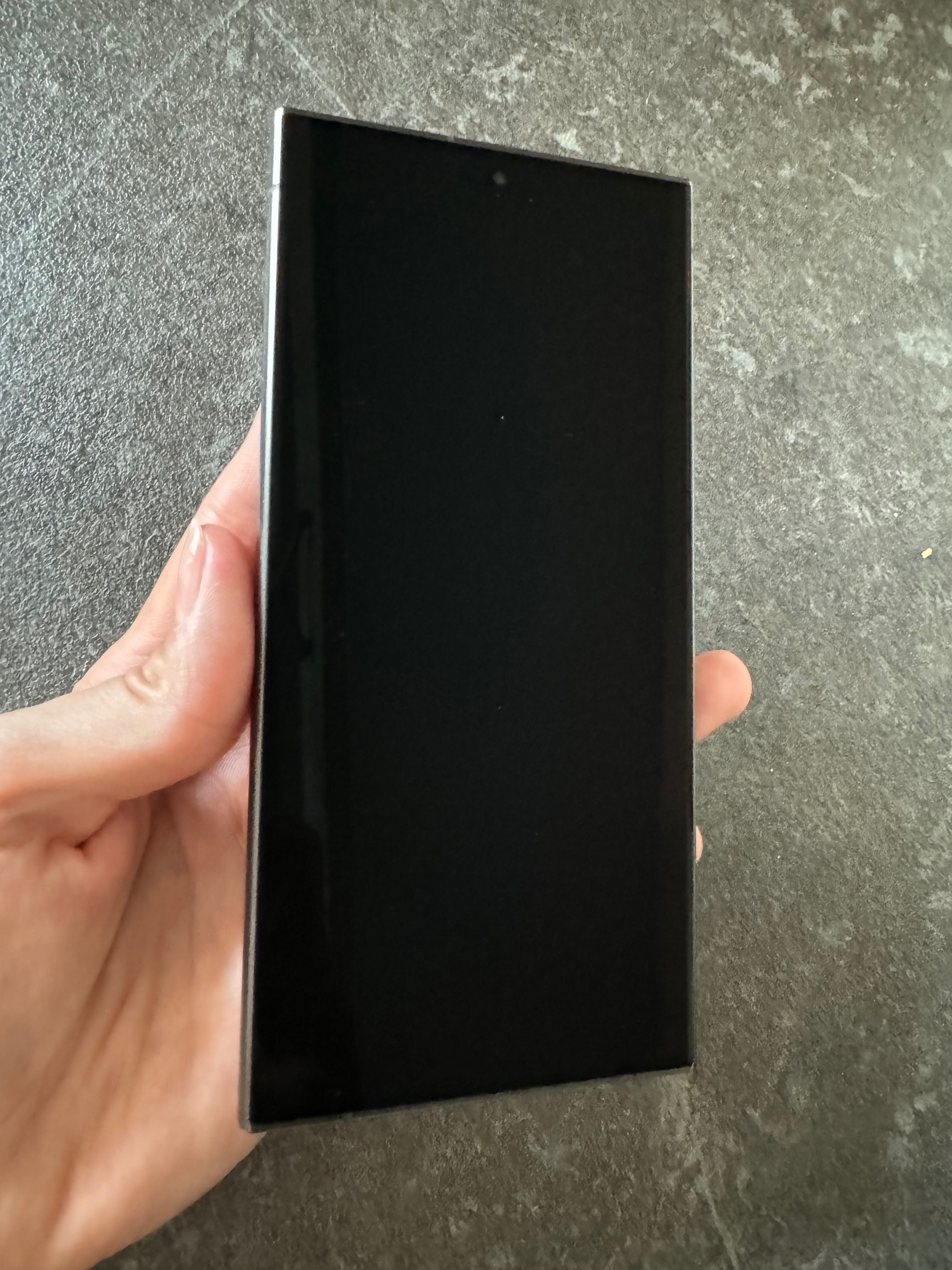 Samsung S24 Ultra 512gb - folosit 2 luni - dețin factura