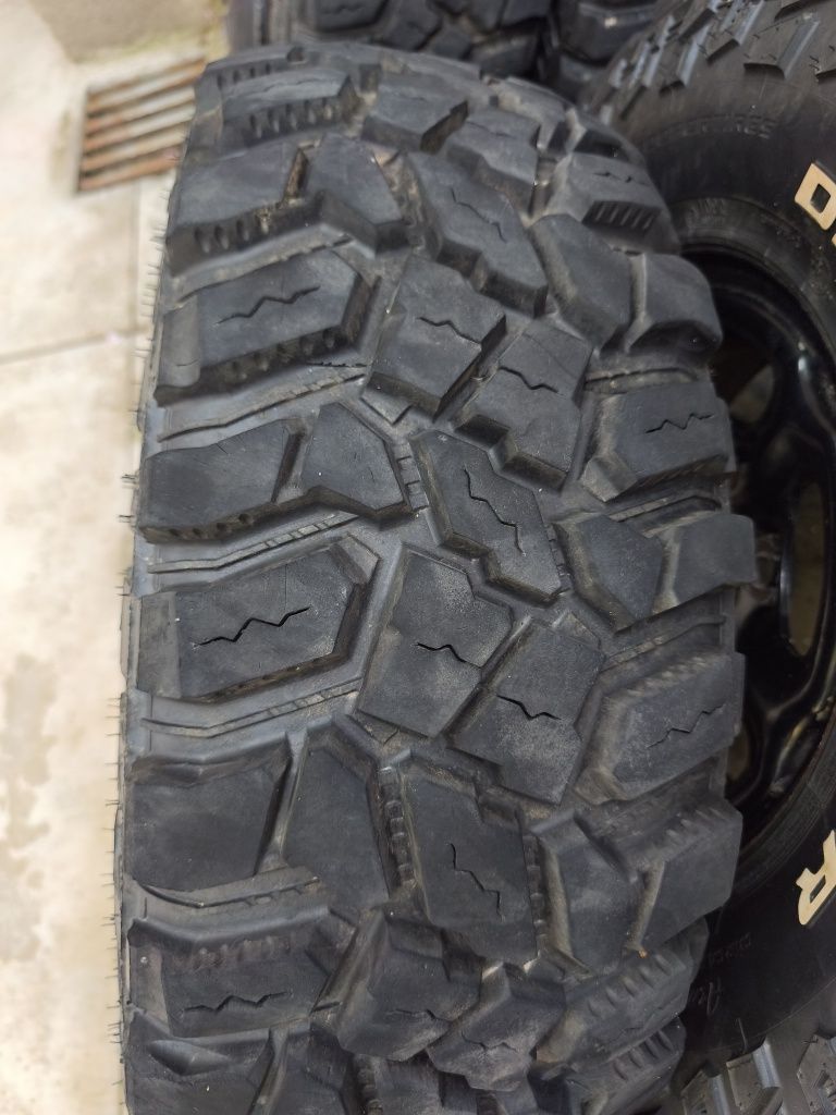Гуми 31/10.5/15 Cooper Discoverer