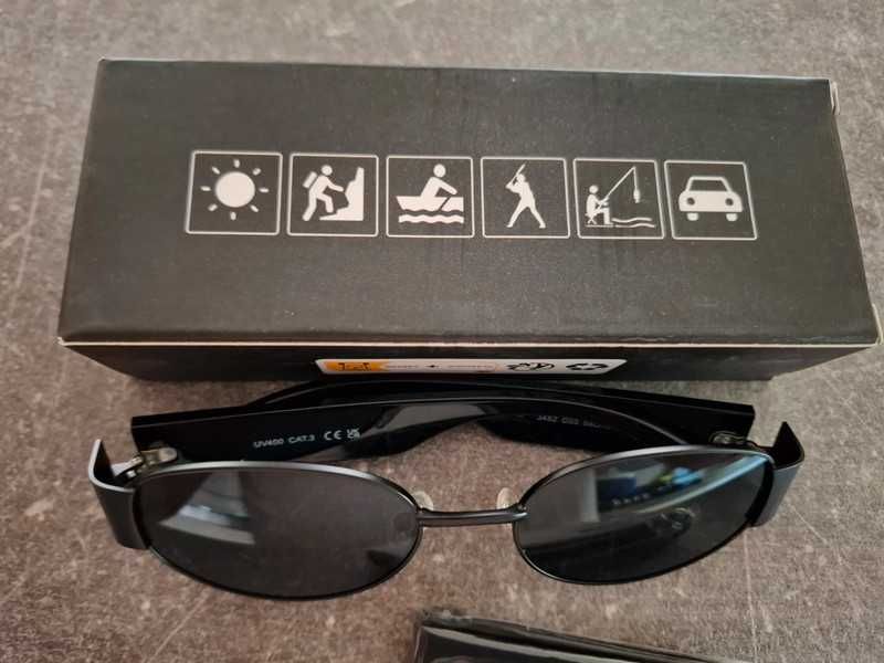 Ochelari de soare retro