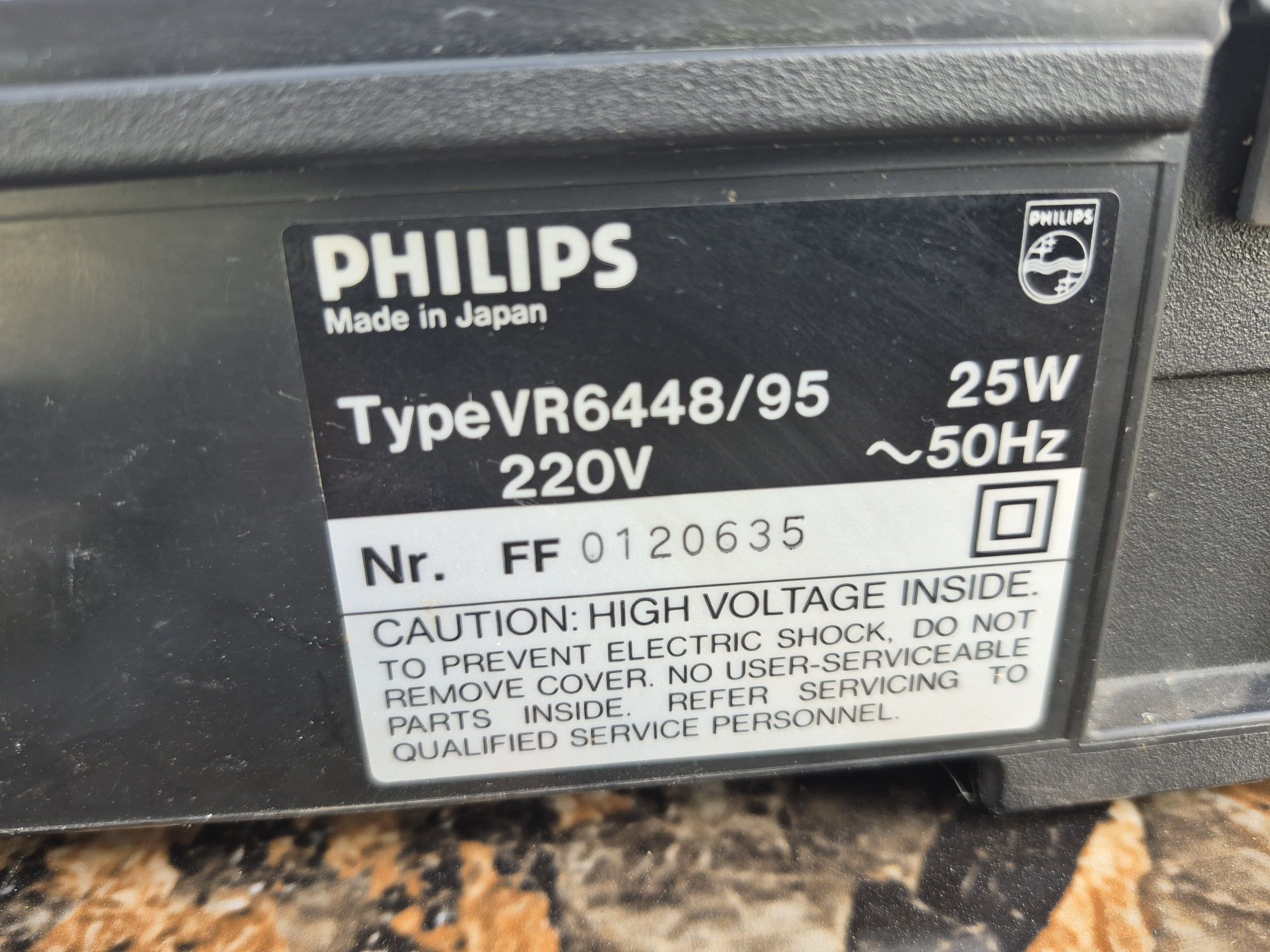 Vand video marca Philips model VR-6448/95,made in Germany 

- video ca