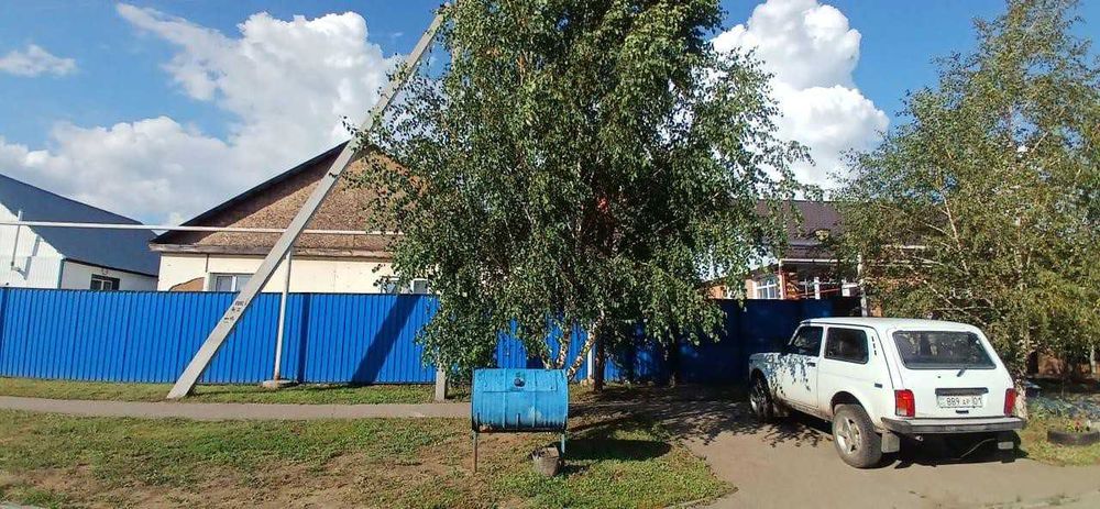 Продам большой, теплый дом на Северо-Западе города.