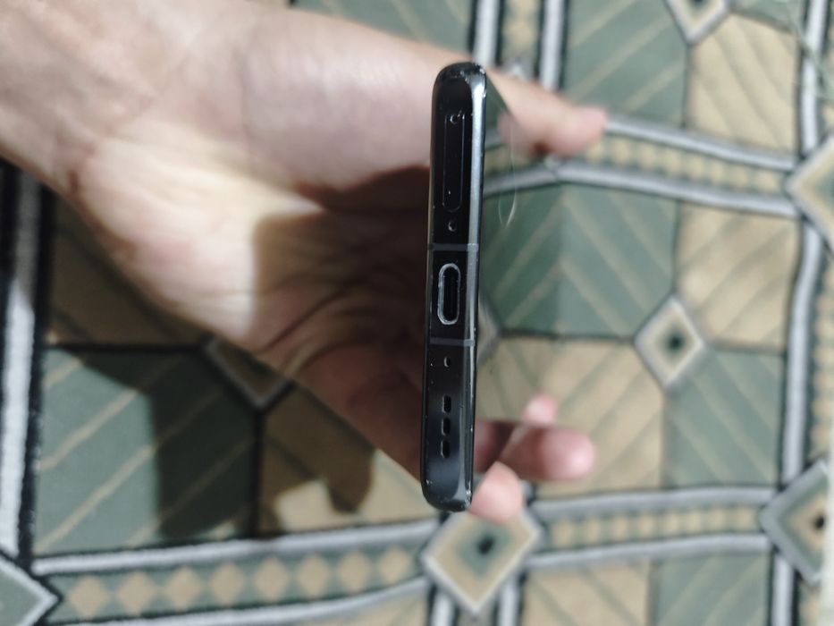 Oppo find X7 16/256 нужен экран,флагман,торг есть