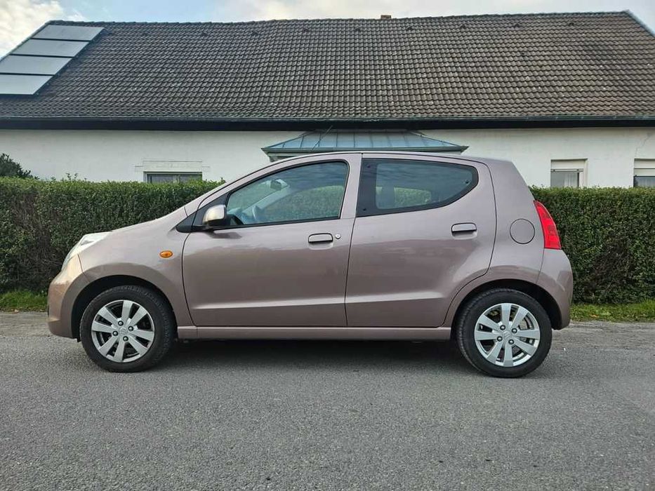 Suzuki Alto automat 2011