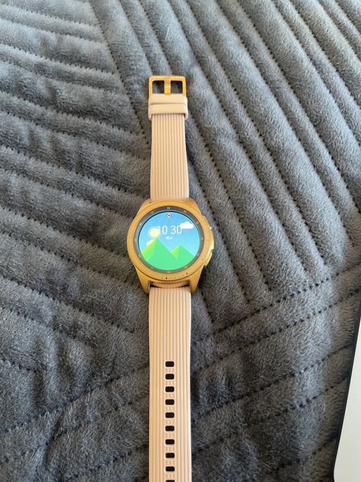 Galaxy watch SM-R810