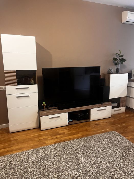 Mobila mobexpert alb cu stejar