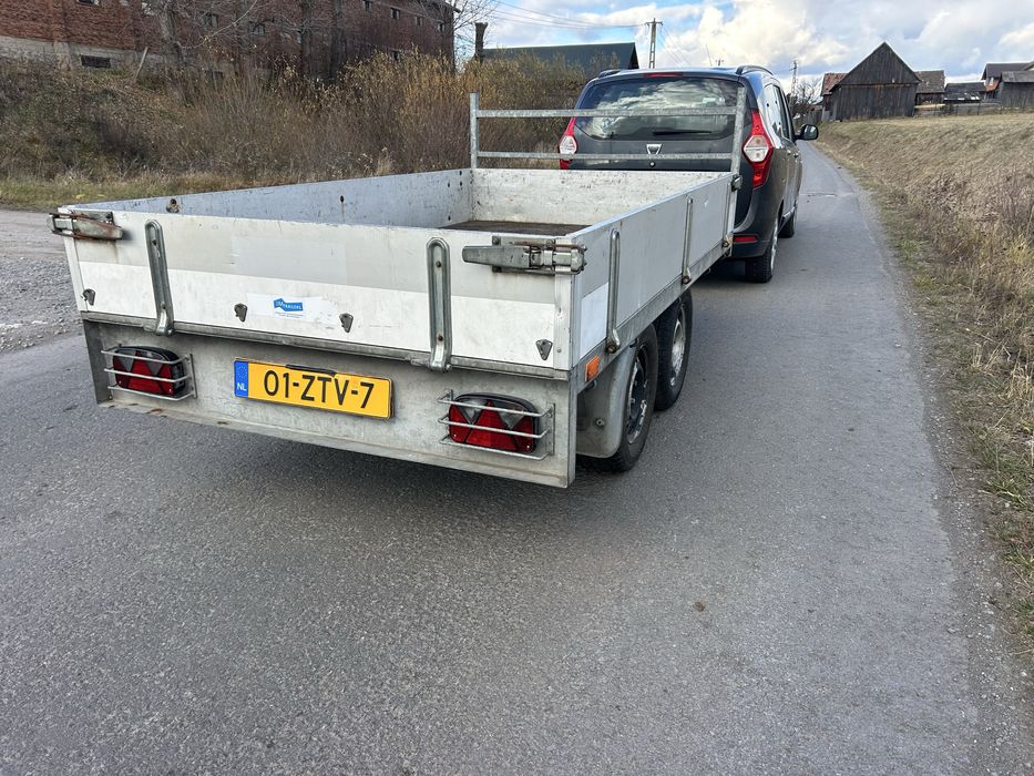 Remorca olandeza solide de 2 t