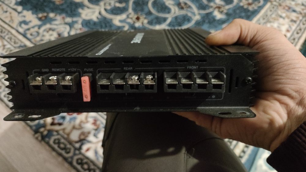 Усилитель колонки