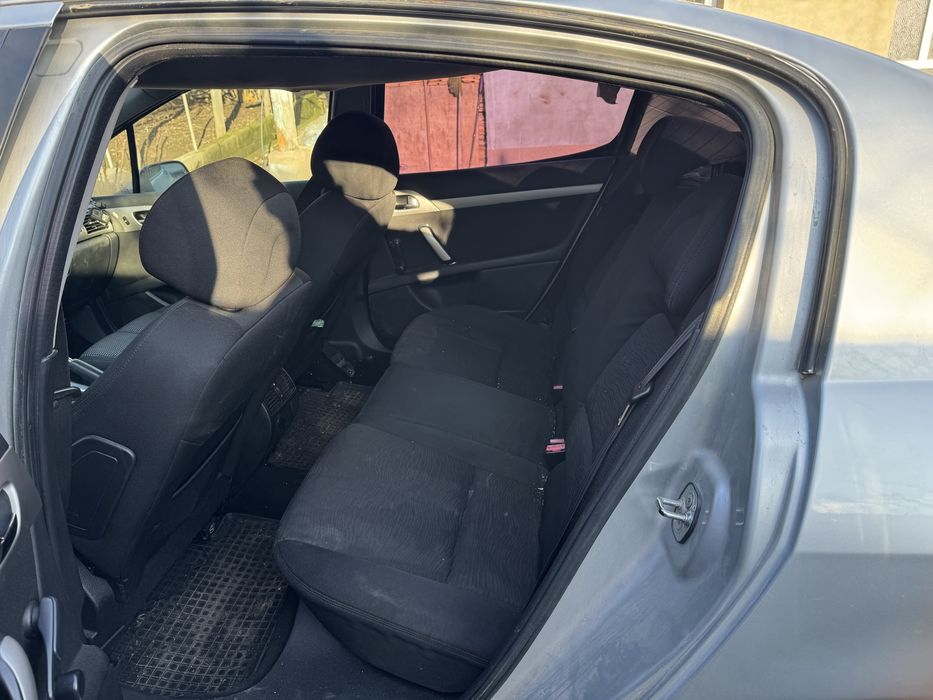 Vand Peugeot 407 1.8 benzina plus GPL!