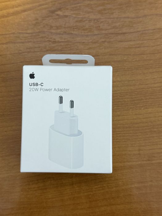 Adaptor Apple Original 20W