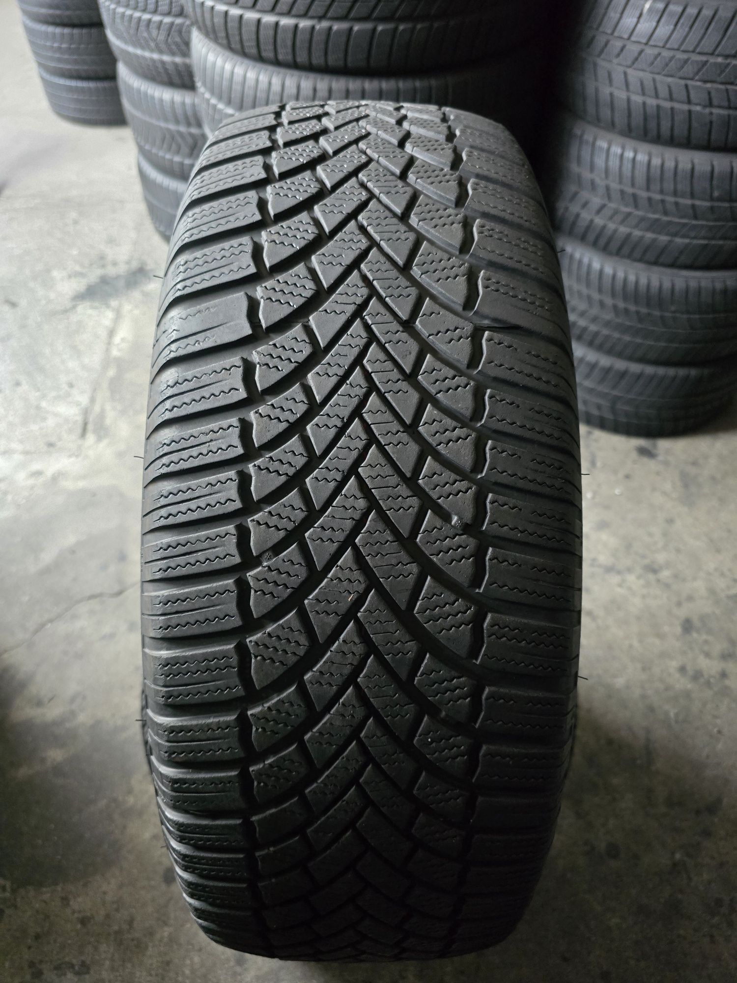 Bridgestone 235/60 R18 107H MS iarnă